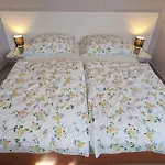 Apartment In - Balaton 44880