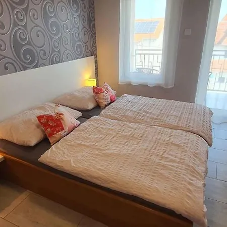 In - Balaton 44880 Apartment *