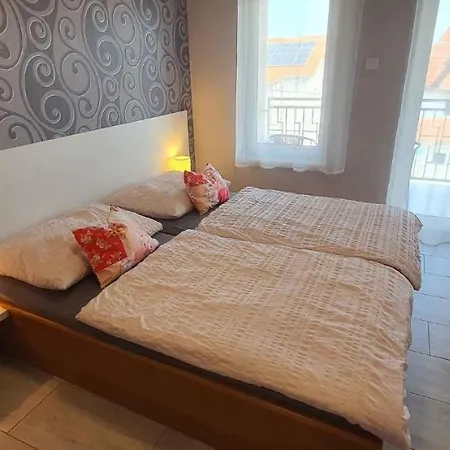In - Balaton 44880 Apartment *