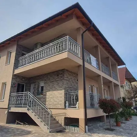 In - Balaton 44880 Apartment *