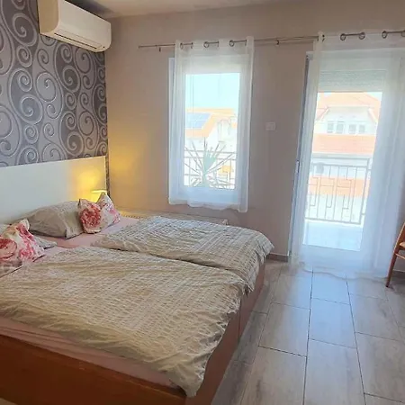 In - Balaton 44880 Apartment