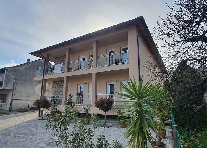 Apartment In - Balaton 44880