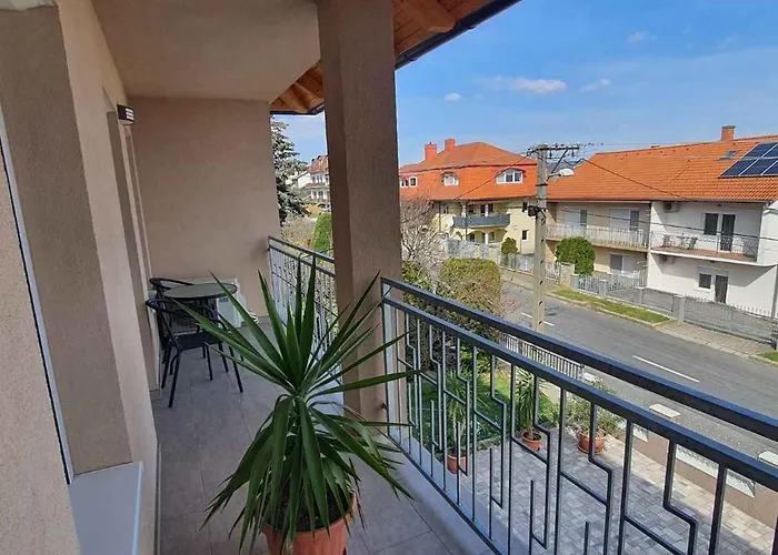 Apartment In - Balaton 44880